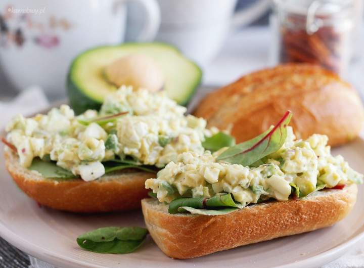 Sałatka jajeczna z awokado / Avocado egg salad