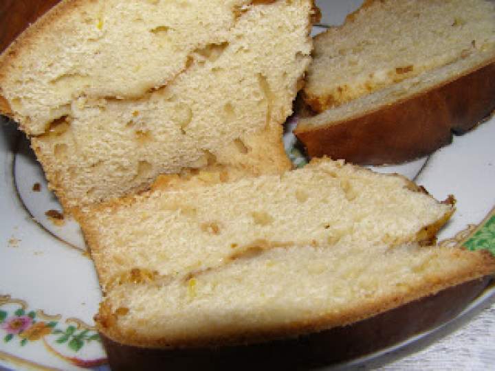 drożdżówka z suszonych drożdży z pigwą…