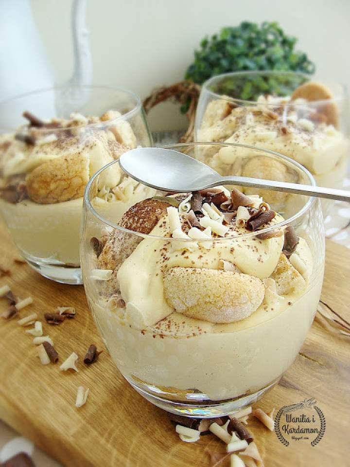 Tiramisu czekoladowo-kawowe w pucharkach