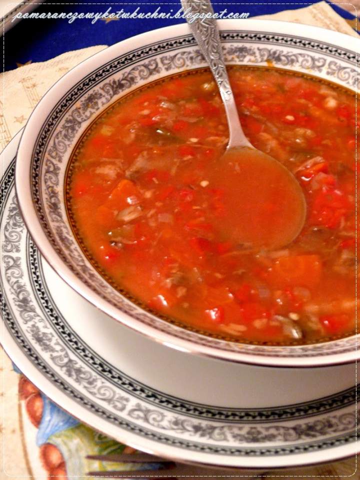 zupa rybna po węgiersku z karpia