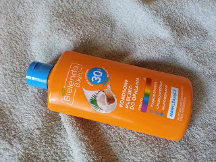 Kokosowe mleczko do opalania SPF 30