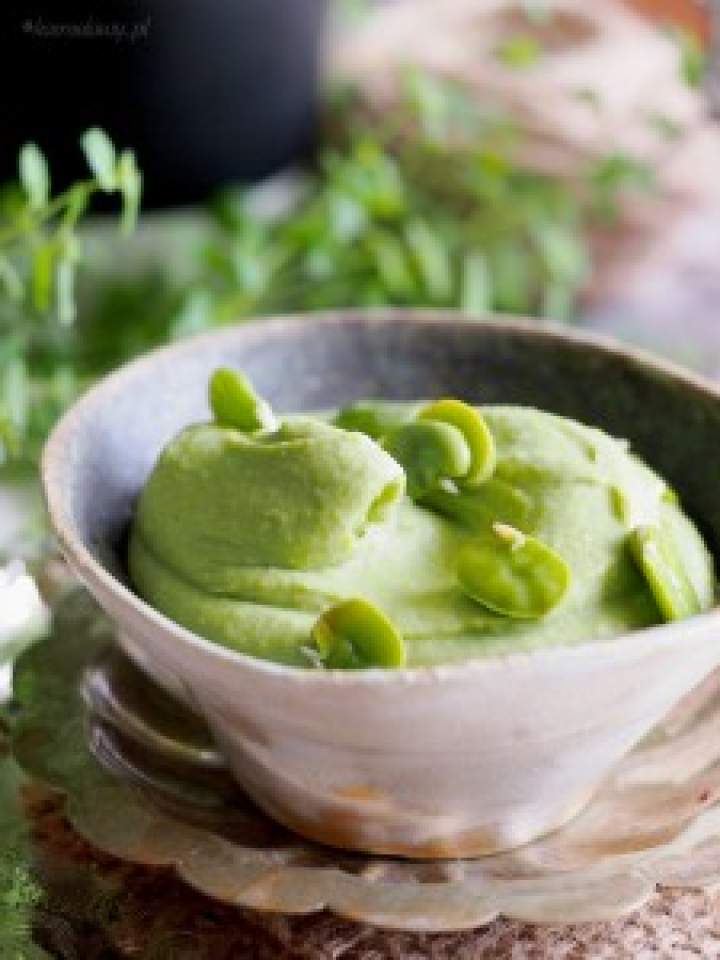 Puree z bobu / Broad bean puree