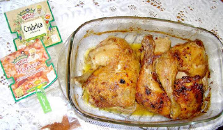z piekarnika uda kurczaka z czubricą i przyprawą harissa…