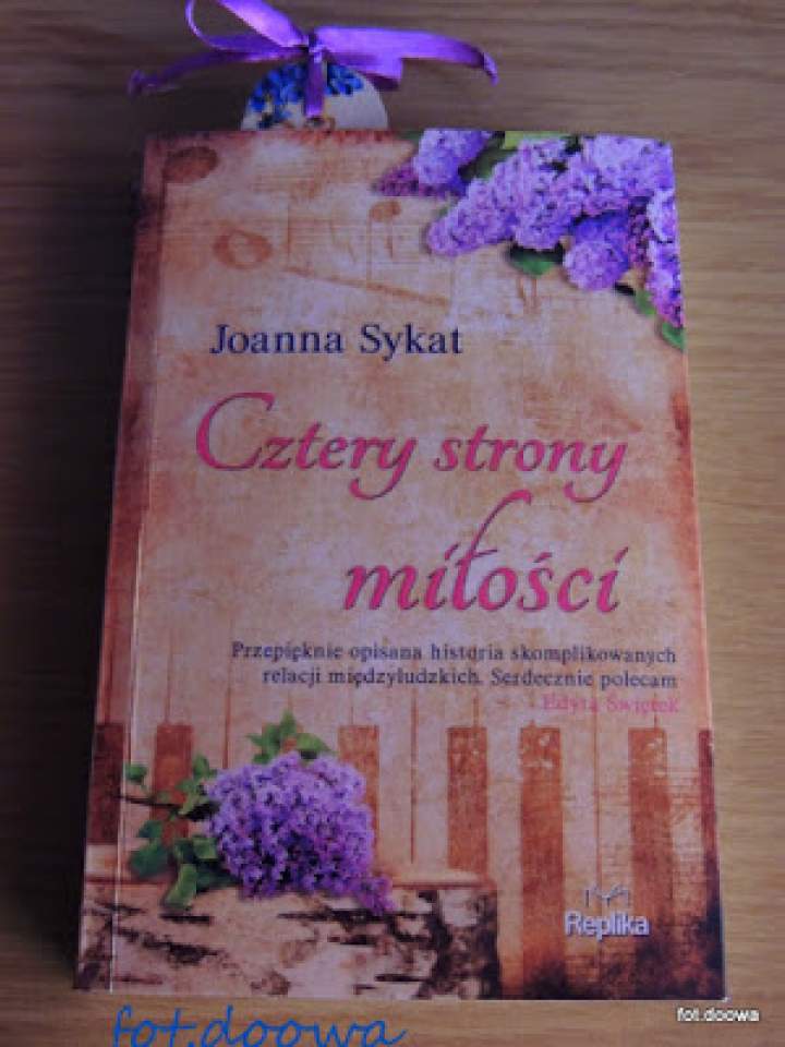 „Cztery strony miłości” Joanna Sykat – recenzja książki