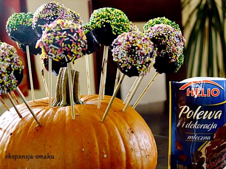 Cake pops czekoladowe ciasteczka na patyku