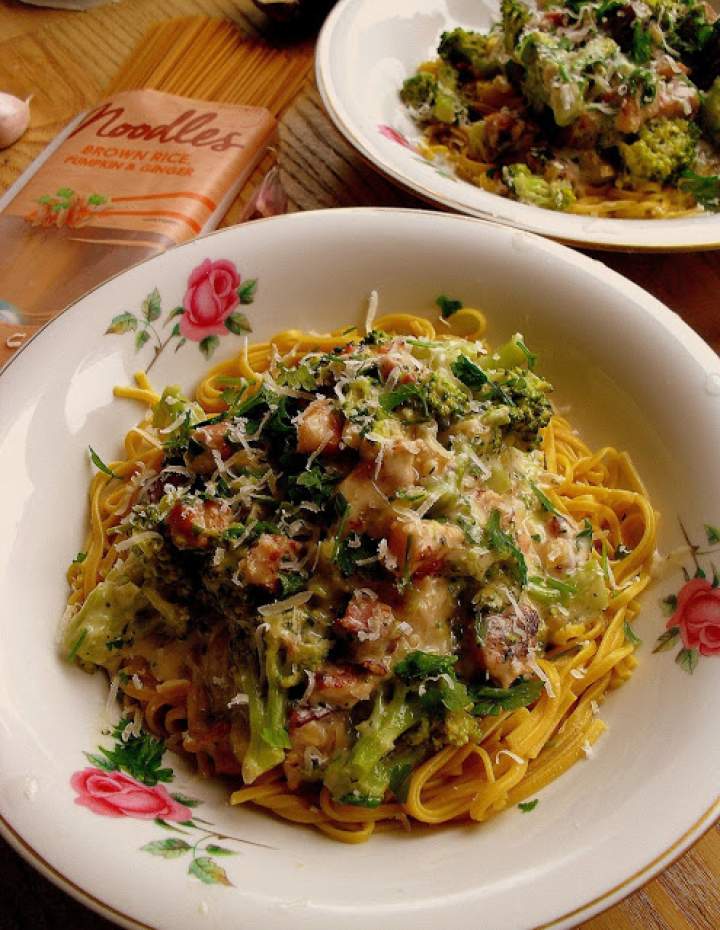 Makaron z boczkiem i brokułami / Broccoli Bacon Pasta