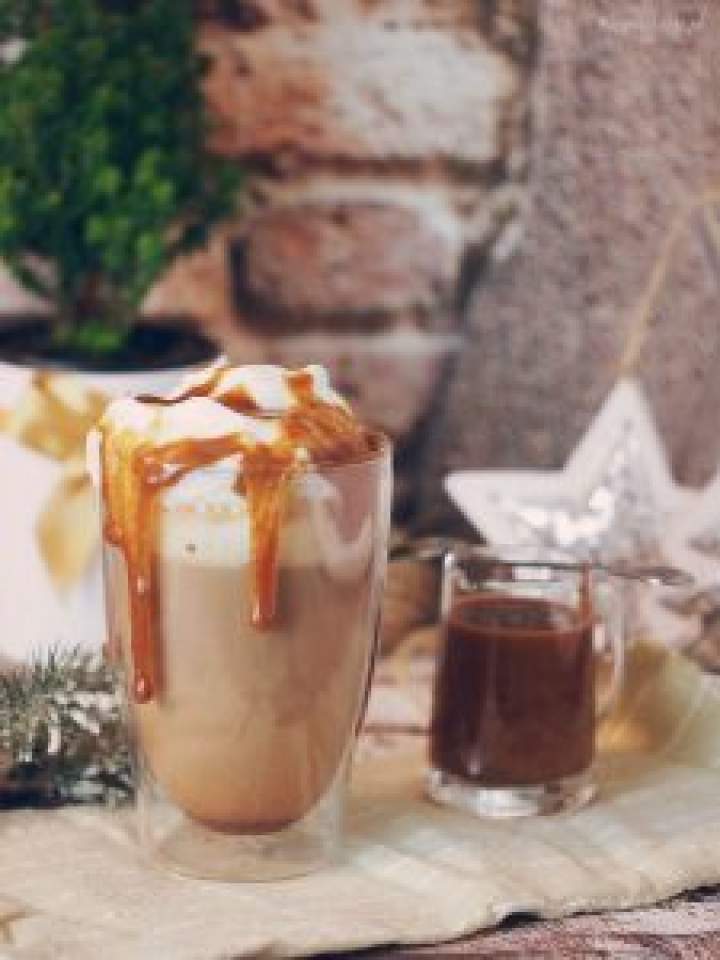 Latte z Inką i karmelem z masłem orzechowym / Peanut butter caramel chicory coffee latte