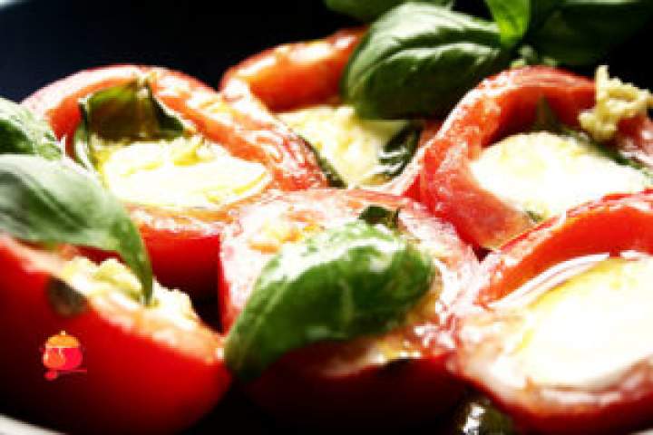 Pomidorki zapiekane z mozzarellą