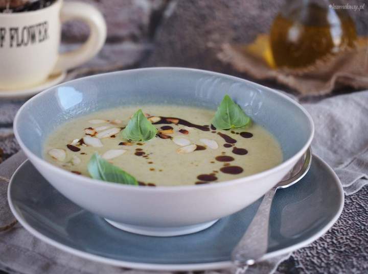 Zupa brokułowa z gorgonzolą / Broccoli and gorgoznola soup