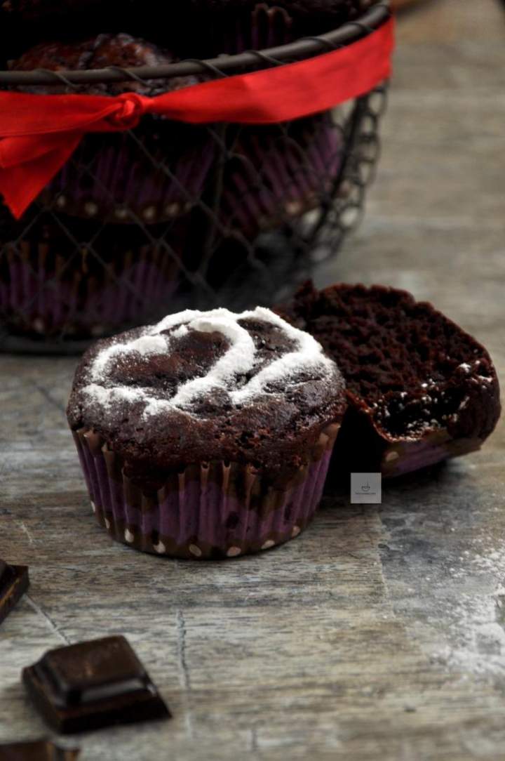 Bardzo czekoladowe muffinki z burakiem