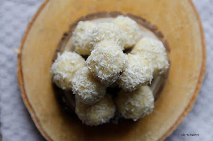 Jaglano-kokosowe pralinki