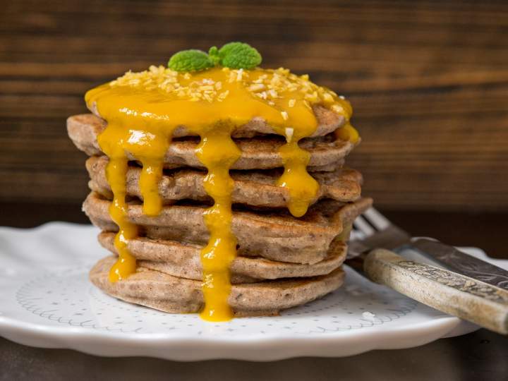 Placuszki z mąki gryczanej (pancakes)