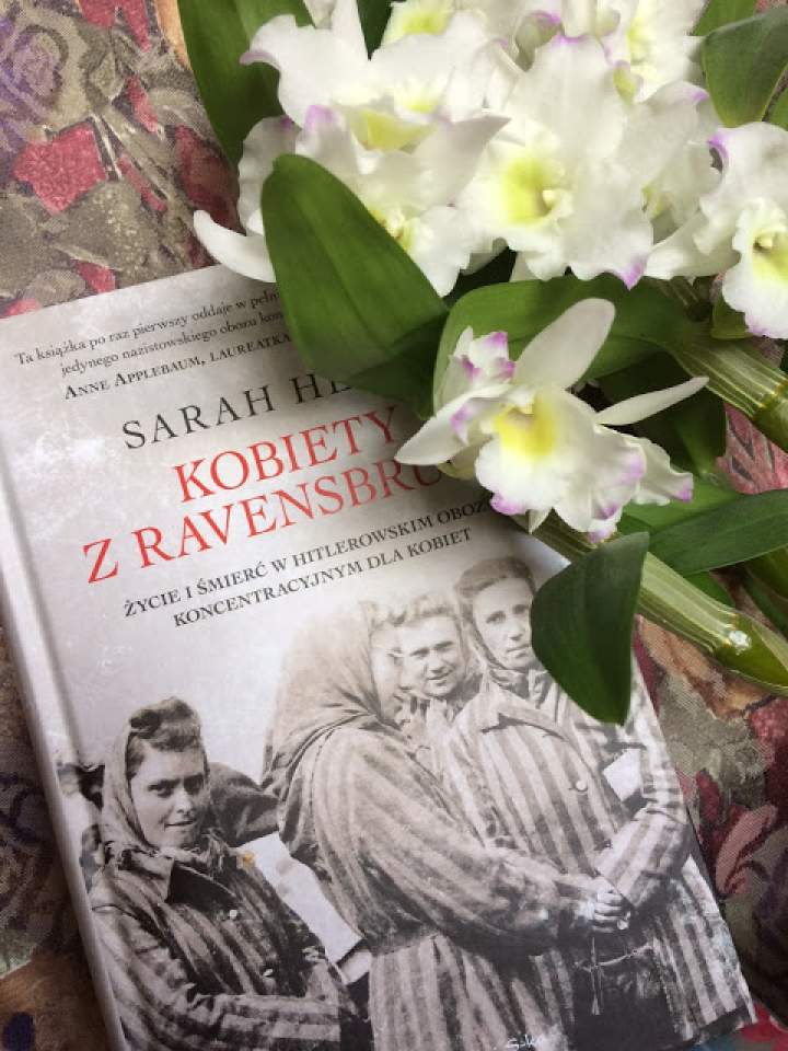 „Kobiety z Ravensbruck. Życie i śmierć w hitlerowskim obozie koncentracyjnym dla kobiet” – recenzja książki