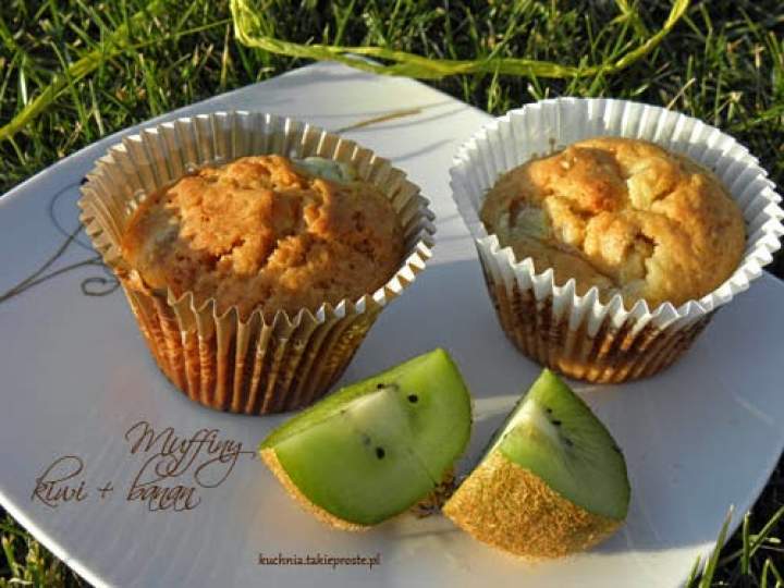 Muffinki z kiwi i bananem