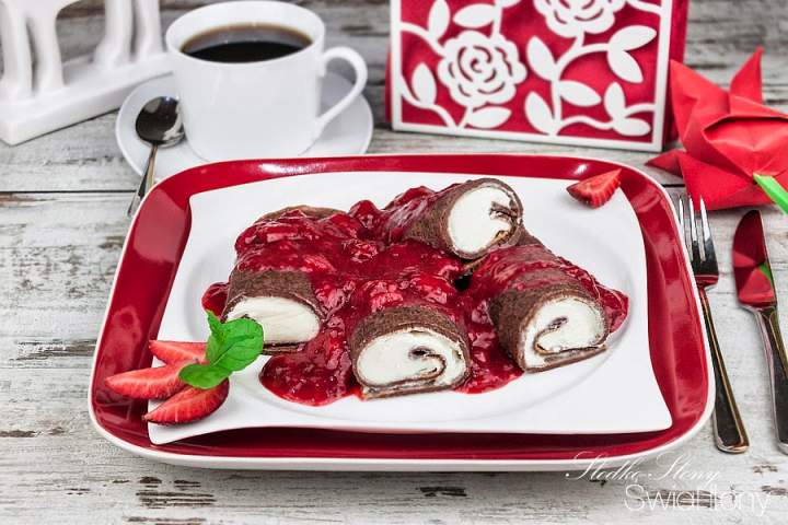 NALEŚNIKI TIRAMISU