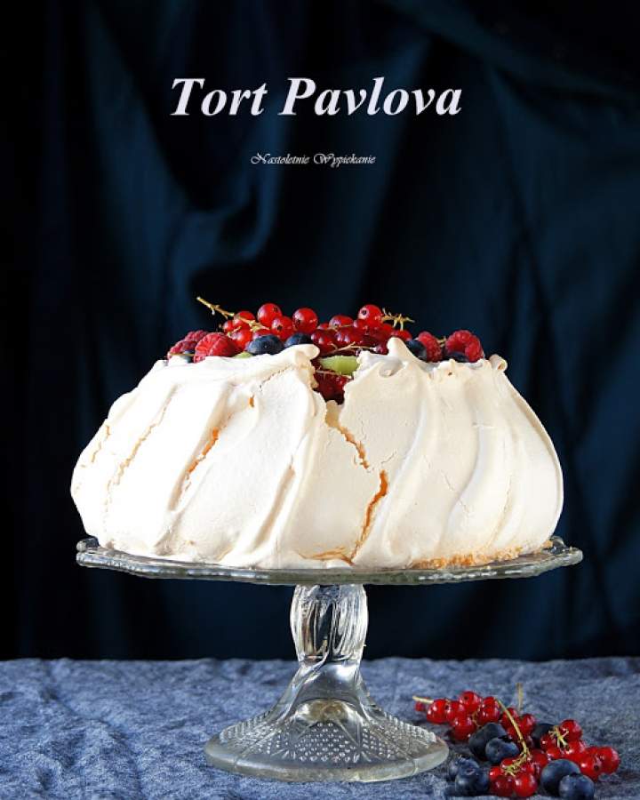 Tort Pavlova