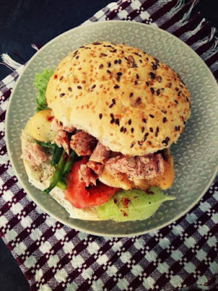 Śniadaniowy burger morsko – górski