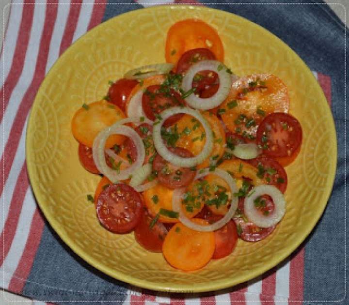 Szybka sałatka z pomidorów