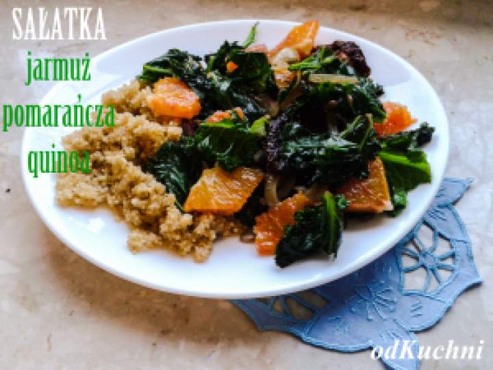 Sałatka Na Ciepło Z Jarmużem, Pomarańczą i Quinoa