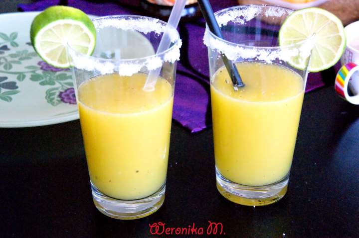 domowy sok z pomarańczy, cytryny i kiwi