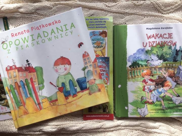 „Opowiadania z piaskownicy” i „Wakacje u dziadków” – wciągające książeczki dla dzieci