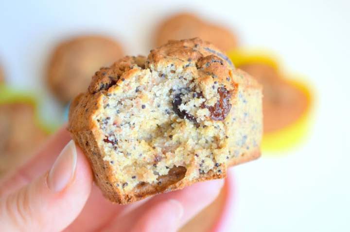 Bezglutenowe muffinki z suszoną żurawiną i makiem :)