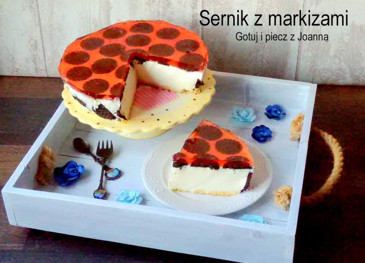 Błyskawiczny sernik na zimno z markizami i spodem z herbatników fit&free