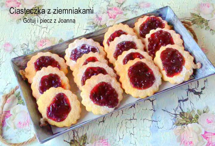 Ciatseczka z ziemniakami i powidłami