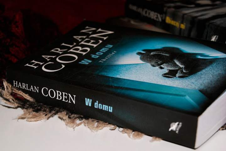 W DOMU – HARLAN COBEN