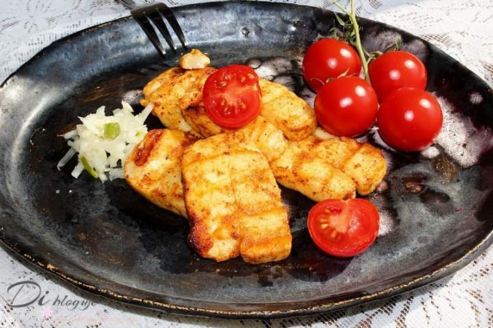 Grillowany ser halloumi