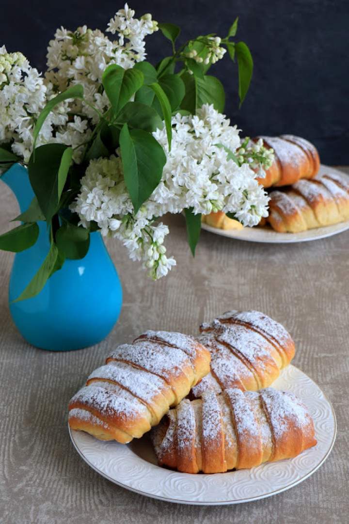 Drożdżówki z budyniem (bez laktozy)