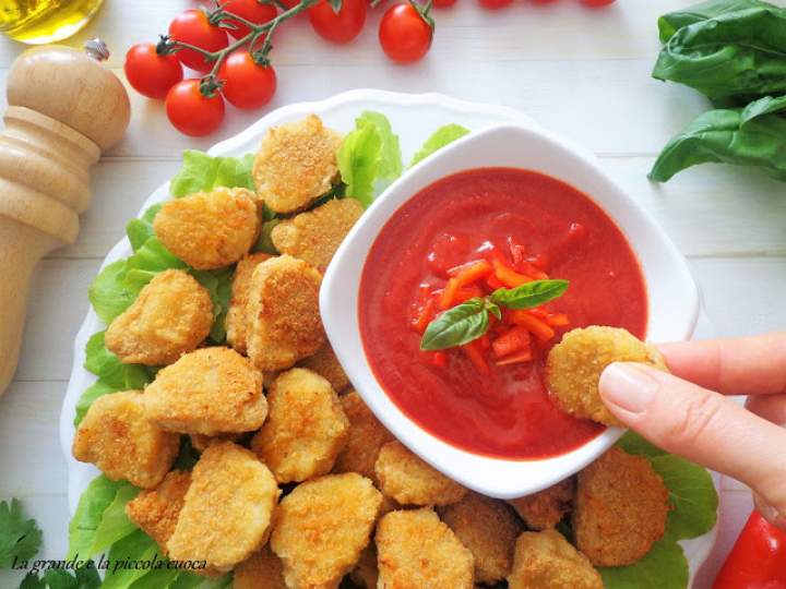 Pieczone nuggets z kurczaka z domowym ketchupem (Nuggets di pollo con ketchup artigianale)