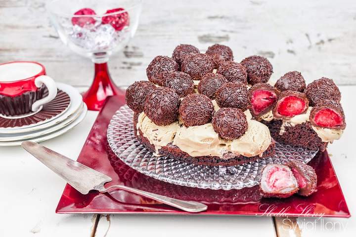 TORT BRIGADEIRO Z LODAMI (Torta de brigadeiro e sorvete)