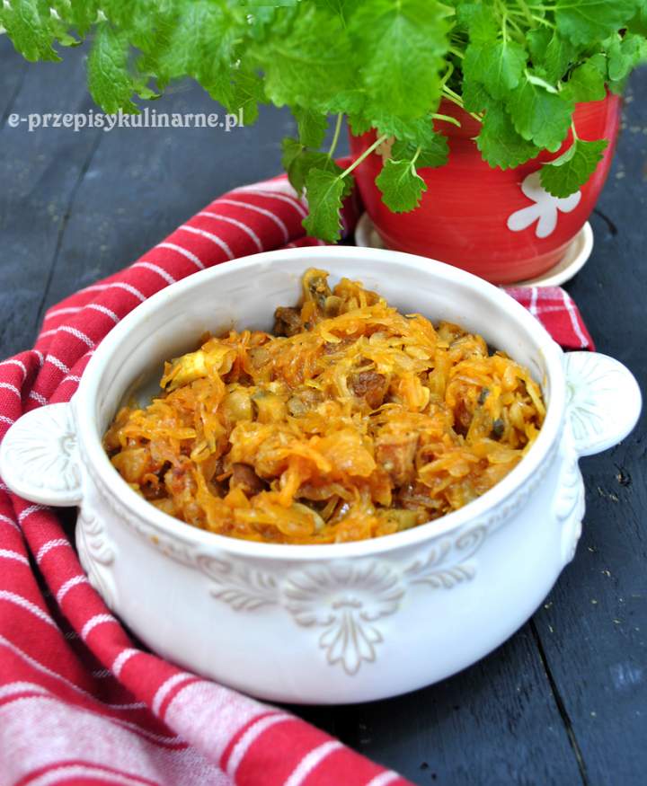 Lekki bigos (240 kcal)