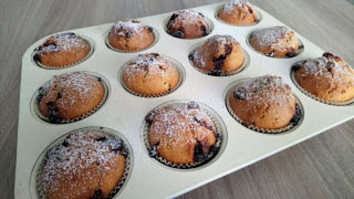 Muffiny z kawałkami czekolady – pyszne i proste :)