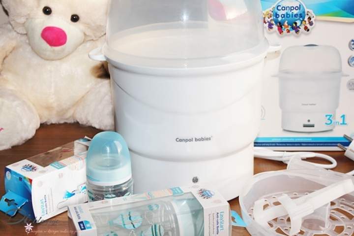 Elektryczny sterylizator parowy i butelki antykolkowe Canpol babies – recenzja