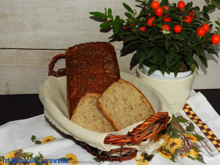 Chleb pszenno – żytni na zakwasie i drożdżach ze słonecznikiem