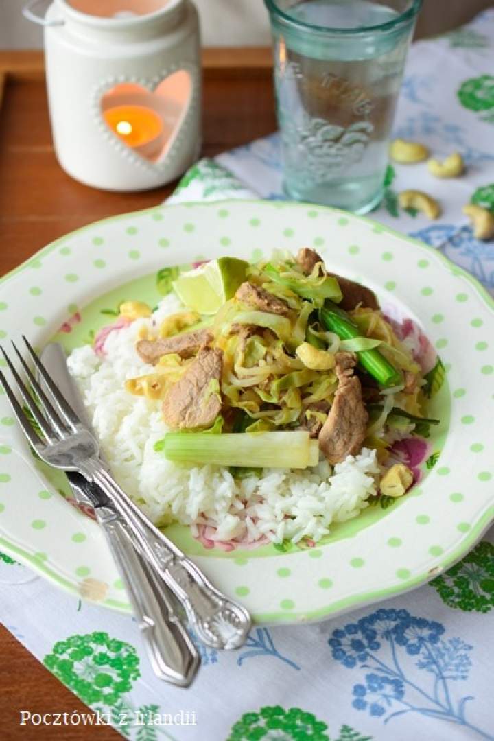 Polędwiczki stir-fry z limonką i nerkowcami