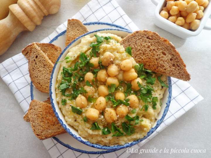 Hummus z topinamburem (Hummus di topinambur)