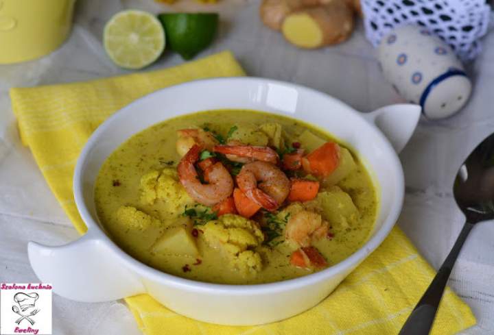Zupa tajska z krewetkami