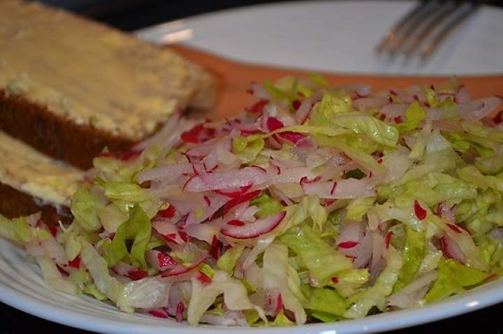 Szybka sałatka tylko dwuskładnikowa