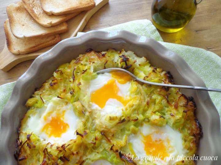 Zapiekanka ziemniaczana z porem i jajkami (Gratin di porri e patate con uova)