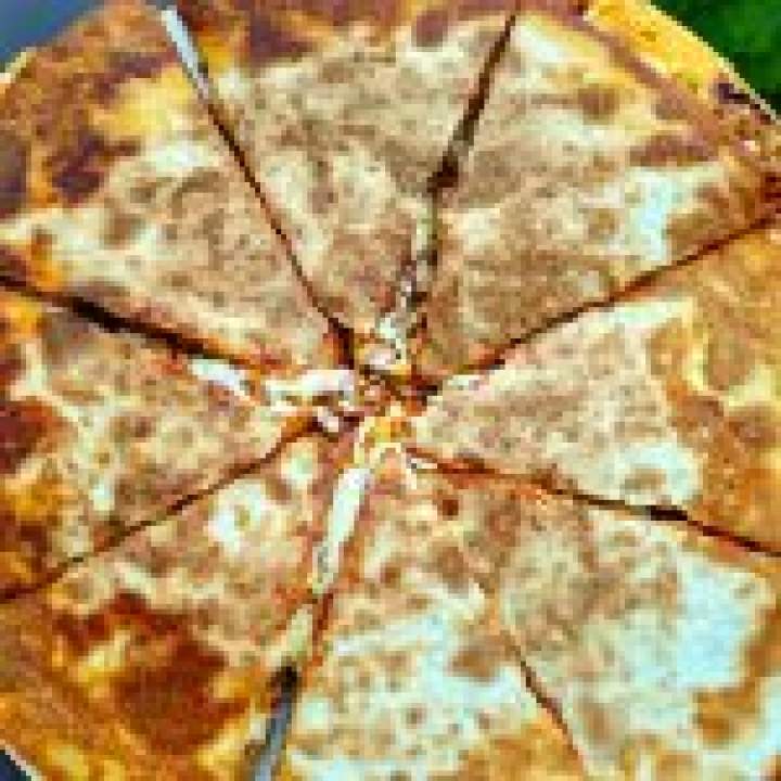 Quesadilla z mięsem mielonym