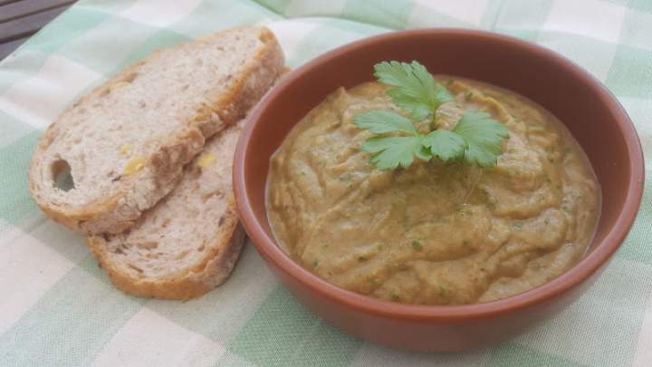 Grecka pasta z pieczonego bakłażana