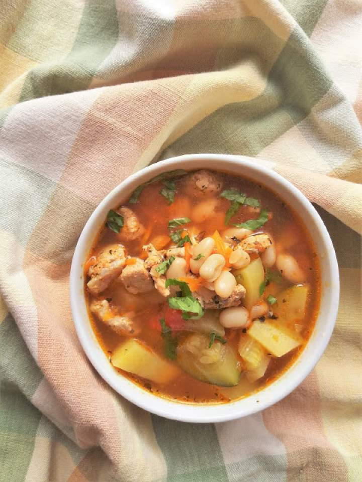 Zupa ze schabem i fasolą / Pork and White Bean Soup