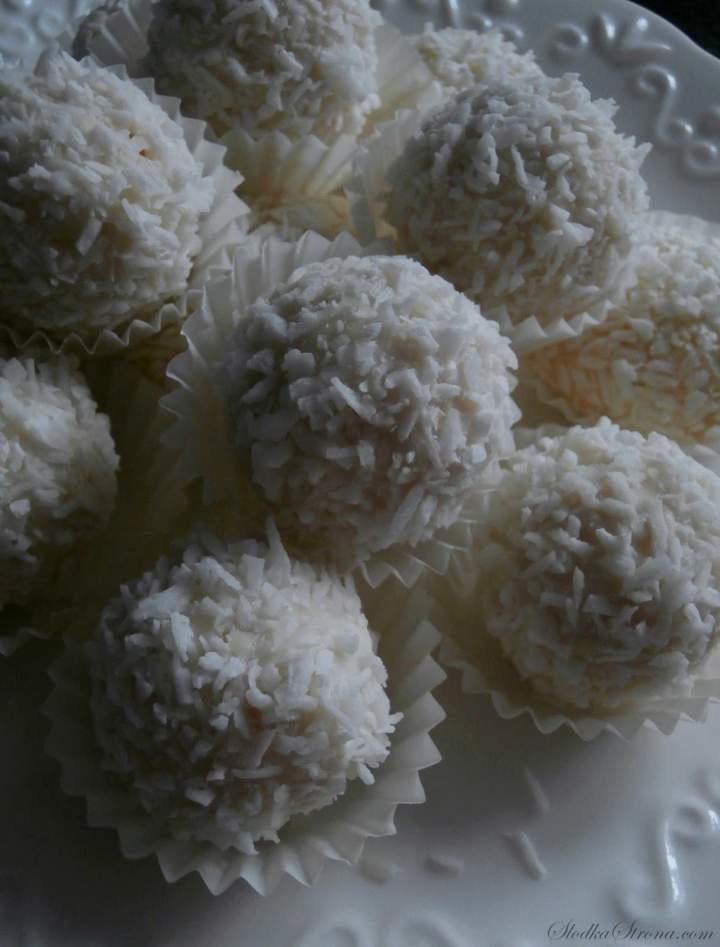 Domowe Kokosowe Pralinki – a’la Raffaello