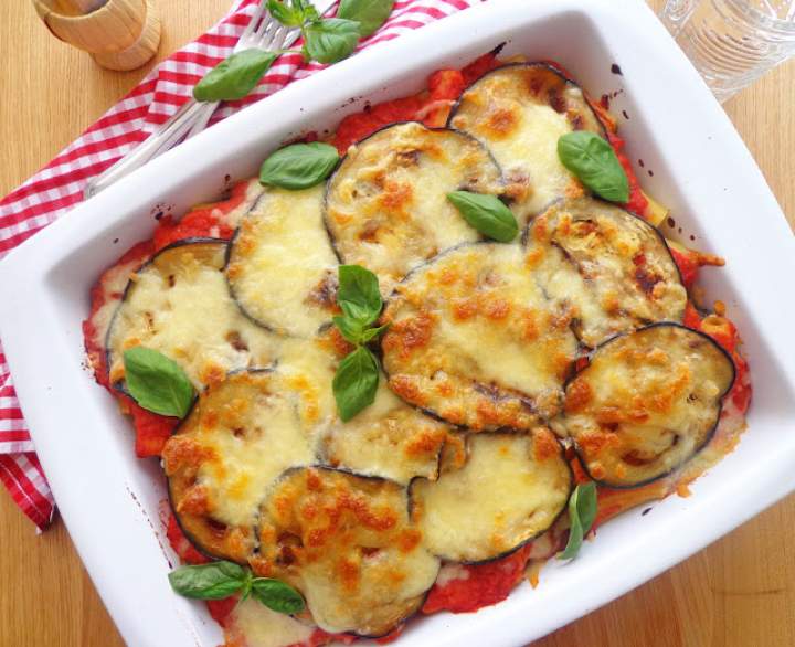 Zapiekanka makaronowa z bakłażanem (Pasta al forno con melanzane)