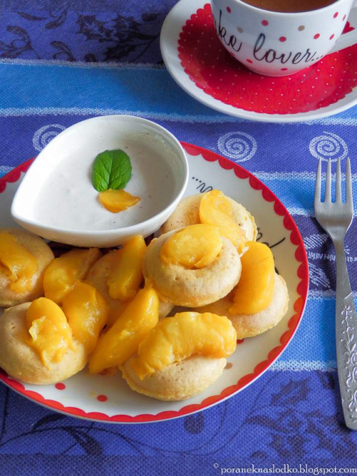 Podwójnie ryżowe donuty i miód Manuka.