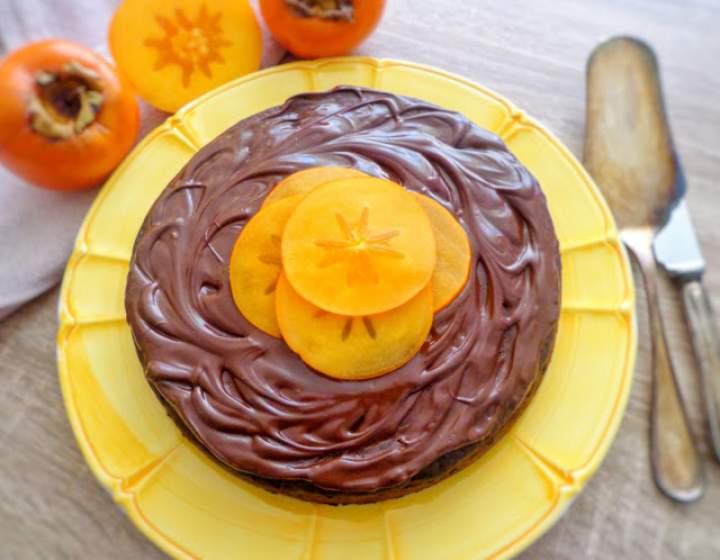 Czekoladowe ciasto z owocami kaki – persymony (Torta di cachi e cioccolato)