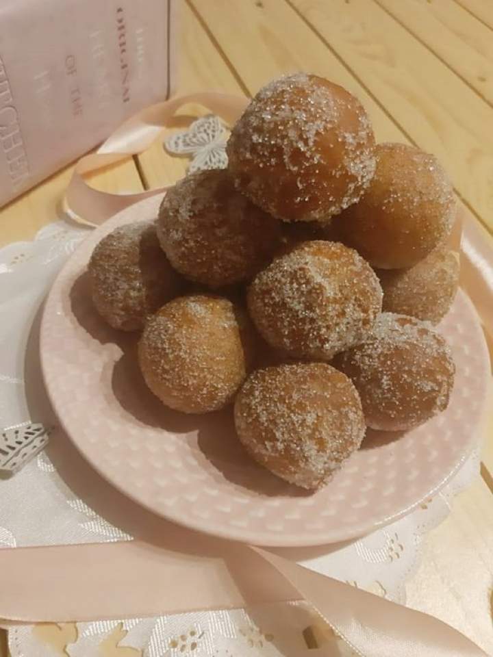 Mini pączki twarogowe